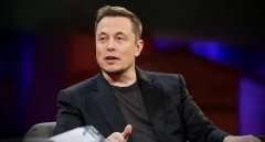 他打破了美国总统不公开干涉盟友内政的外交惯