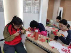 孩子们不仅学到了知识