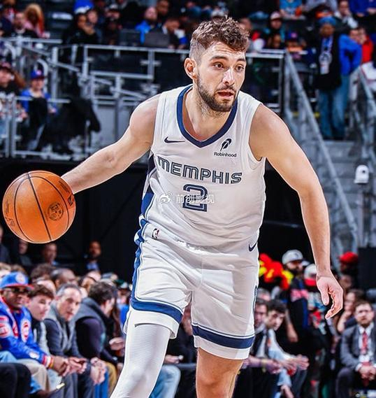 文班亚马攻防全能引领马刺大胜灰熊