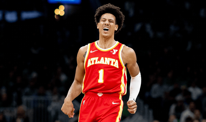 杰伦-约翰逊成历史第四人 单赛季1500分700篮板5