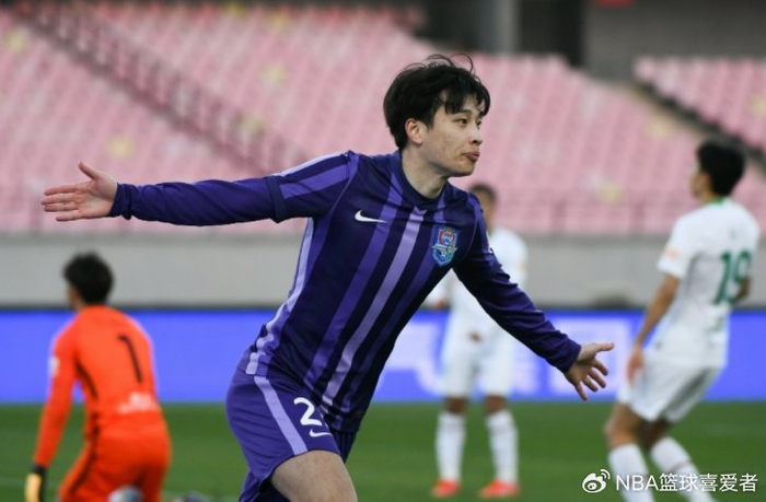 王霄疑似离任辽宁铁人 俱乐部倾向辽小虎名宿任