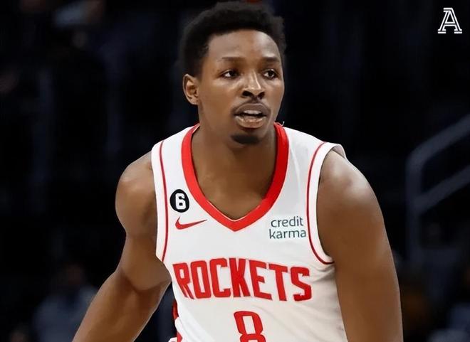 火箭逆转勇士夺关键胜利 申京杜兰特配合成关键